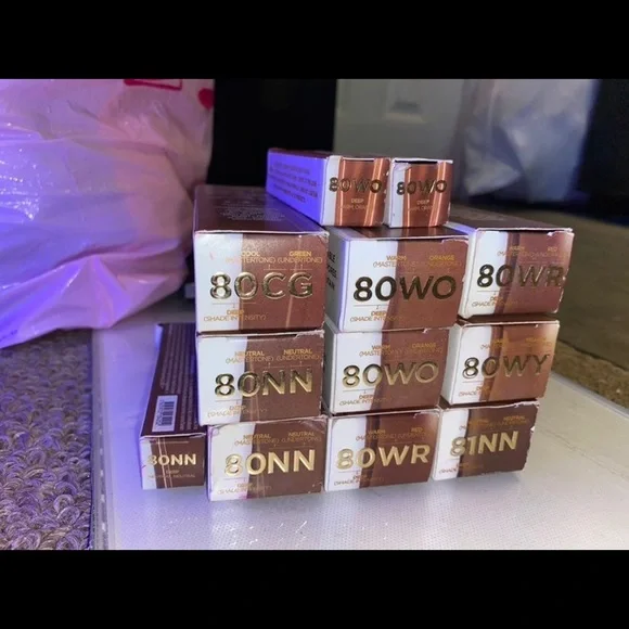 URBAN DECAY STAY NAKED SHADE 80's - Picture 2 of 5